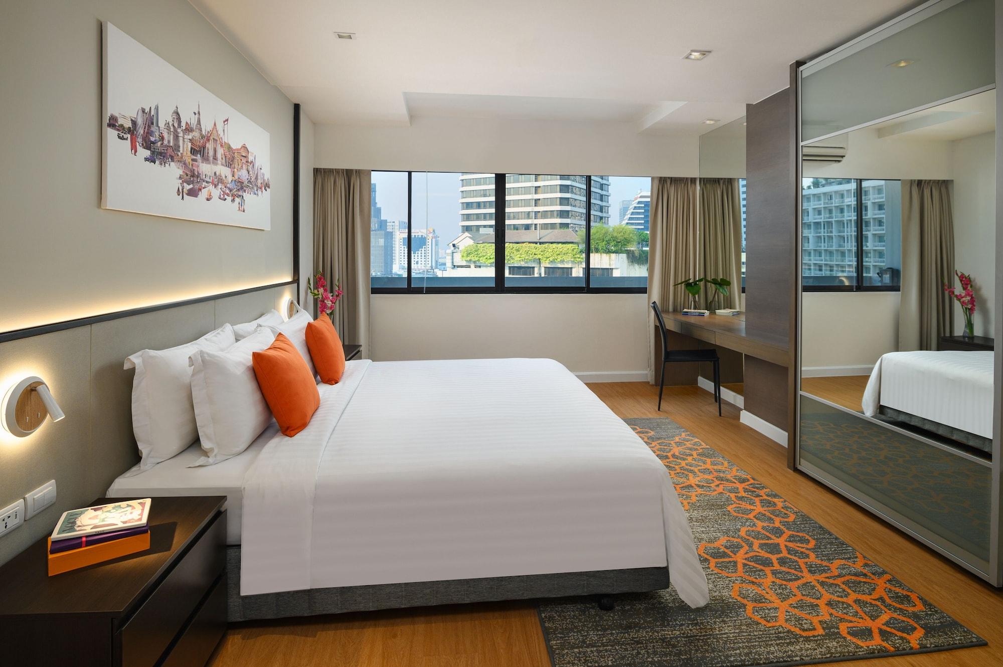 Parkroyal Suites Bangkok Exterior foto