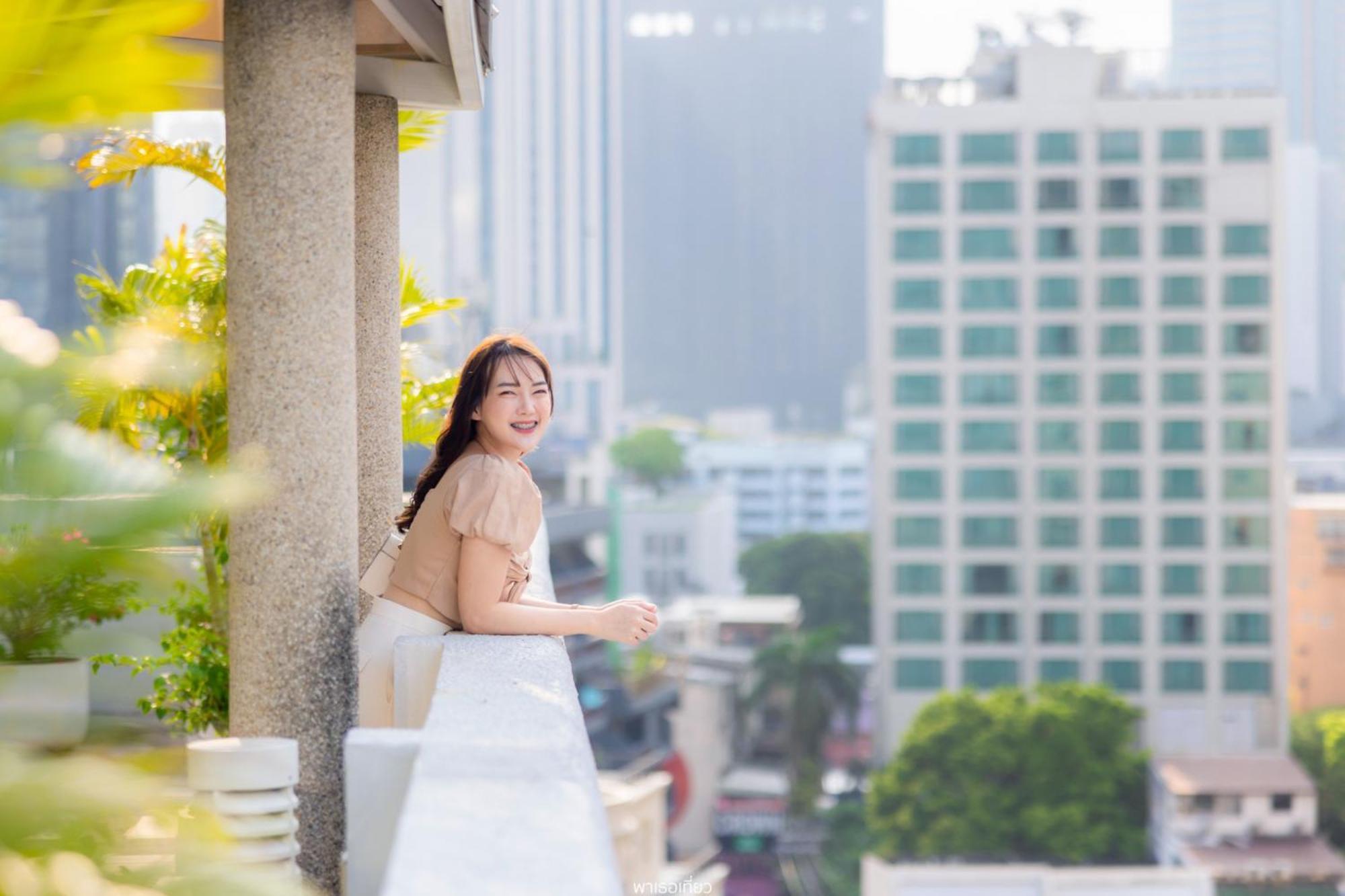 Parkroyal Suites Bangkok Exterior foto