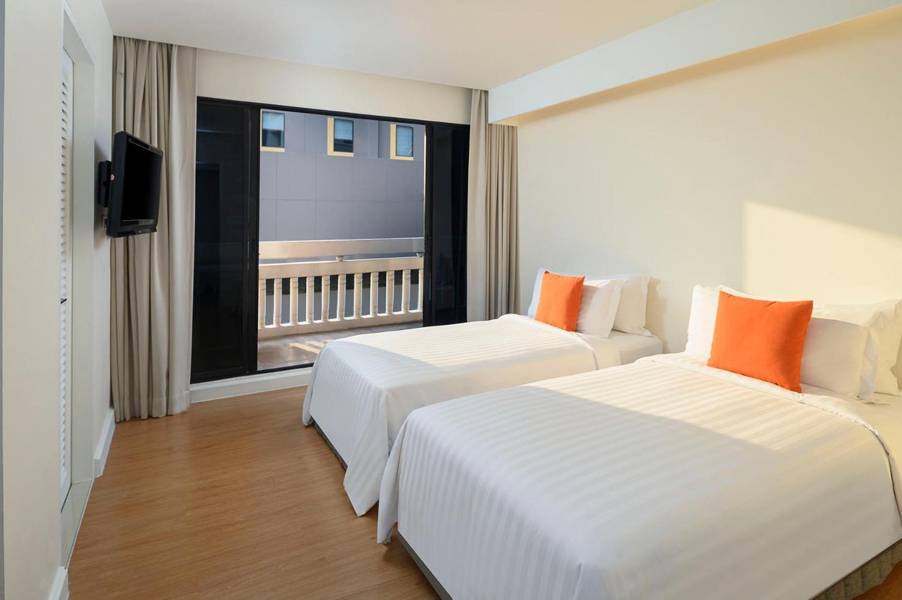 Parkroyal Suites Bangkok Exterior foto